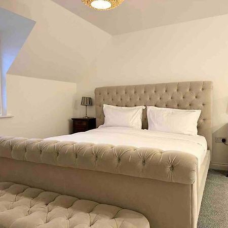 Serene Home Ideally Connected To Central London Bromley Exterior photo