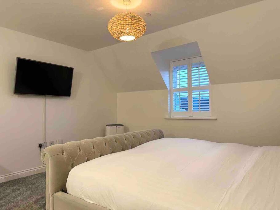 Serene Home Ideally Connected To Central London Bromley Exterior photo