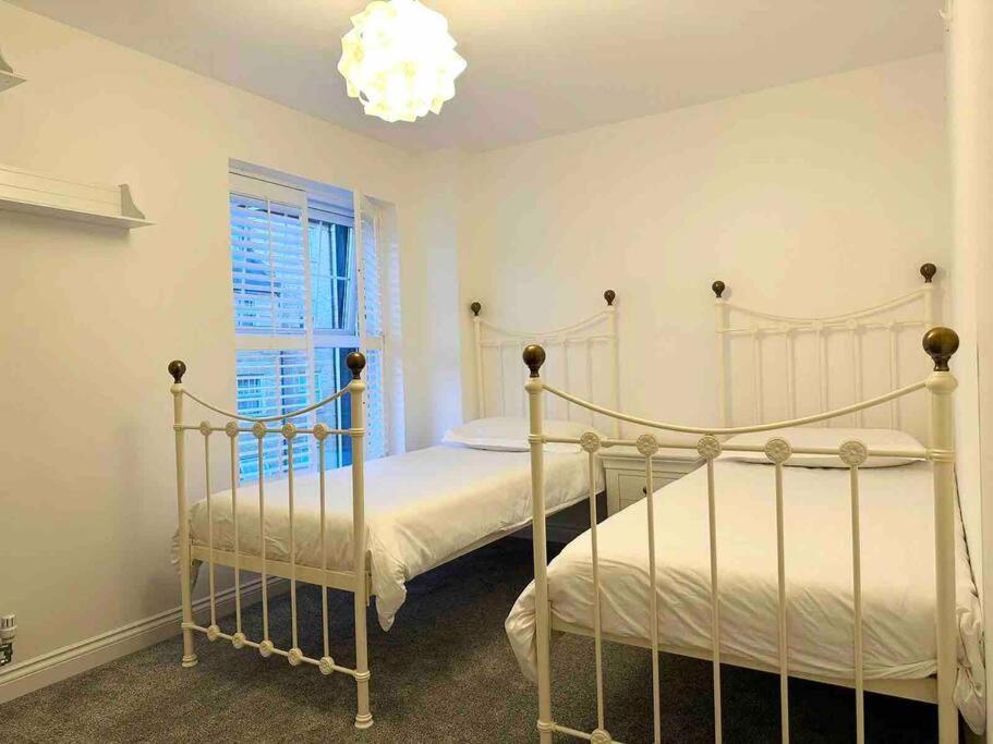 Serene Home Ideally Connected To Central London Bromley Exterior photo