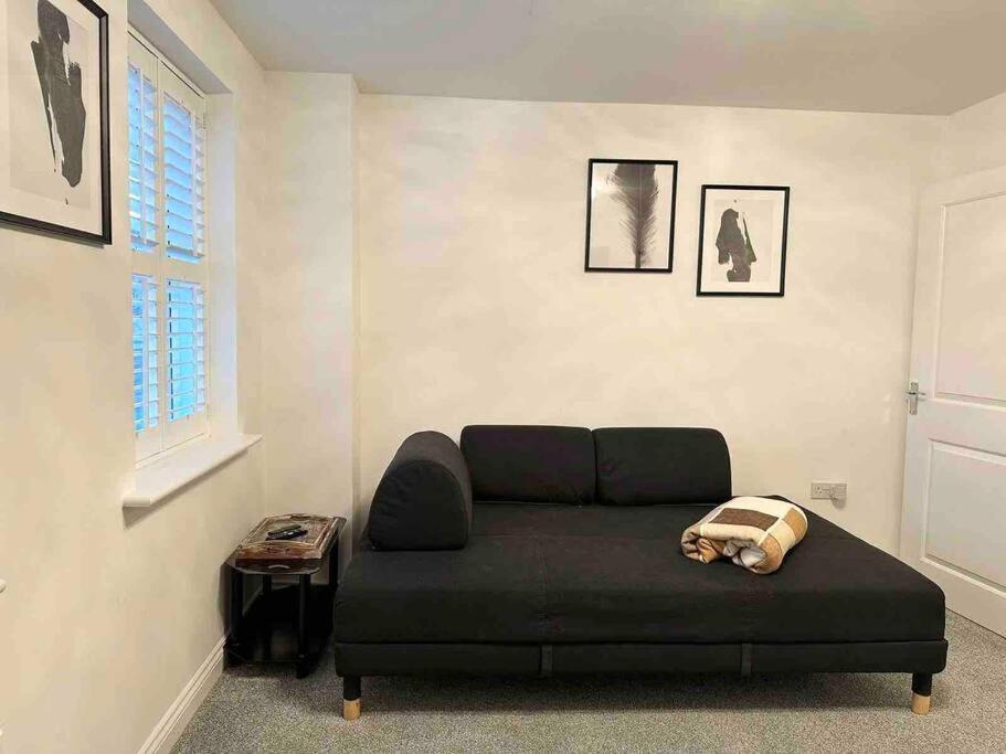 Serene Home Ideally Connected To Central London Bromley Exterior photo