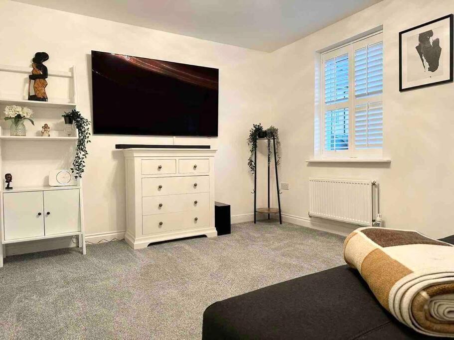 Serene Home Ideally Connected To Central London Bromley Exterior photo