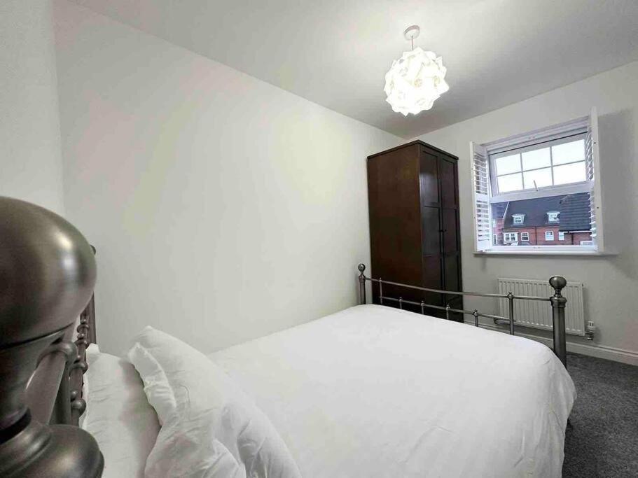 Serene Home Ideally Connected To Central London Bromley Exterior photo